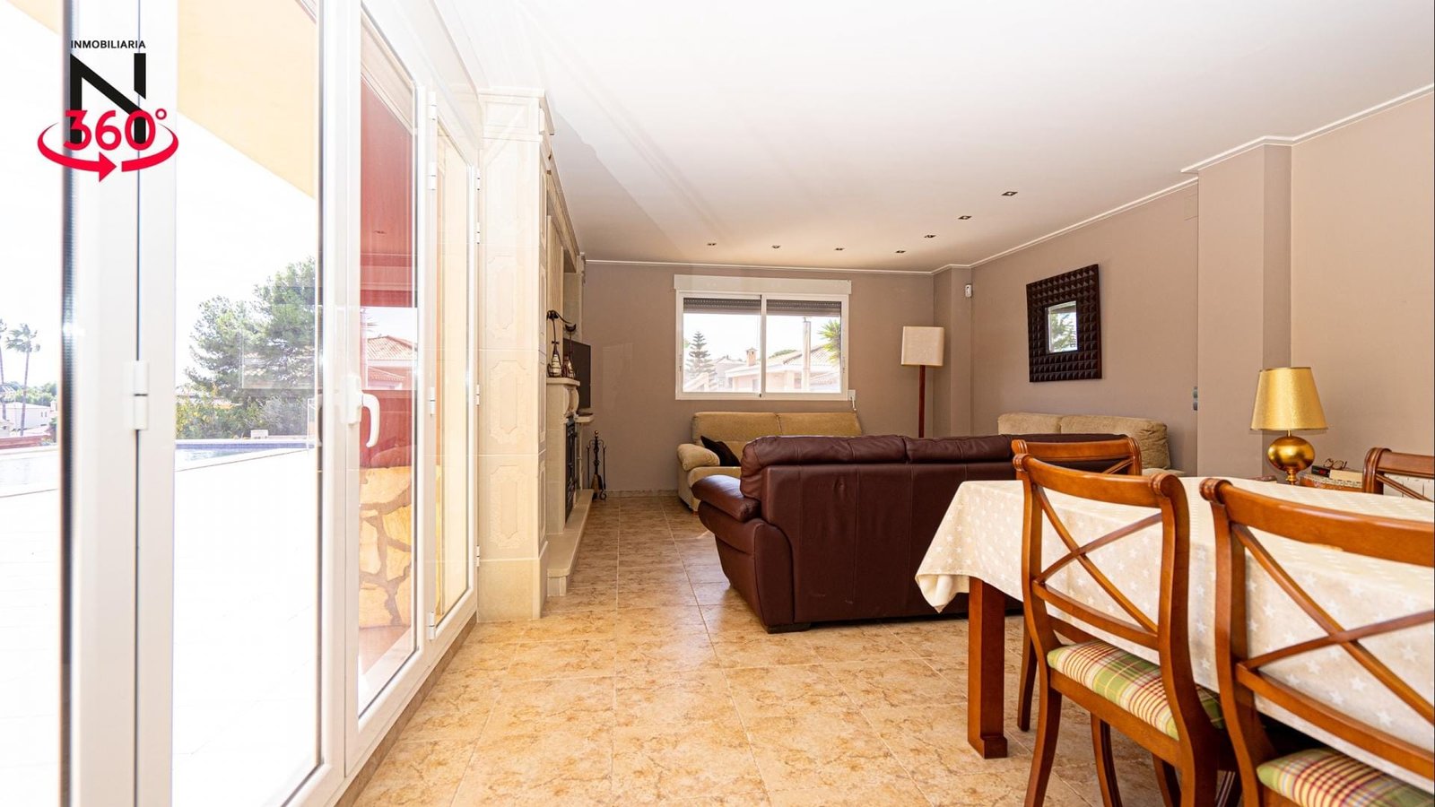 Buy Villa in Urb. El pla de les Clotxes - Benifaio