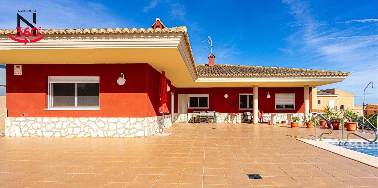 Buy Villa in Urb. El pla de les Clotxes - Benifaio