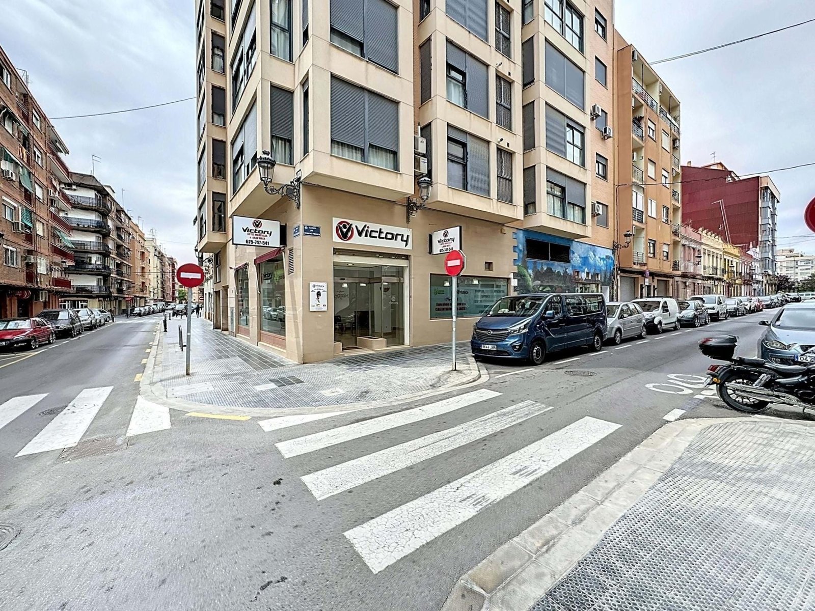 Comprar Local comercial en La Raiosa - Valencia